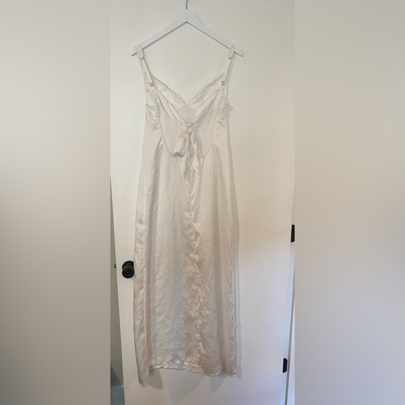 Nikki Slip Ivory Kat the Label - Picture 4 of 8